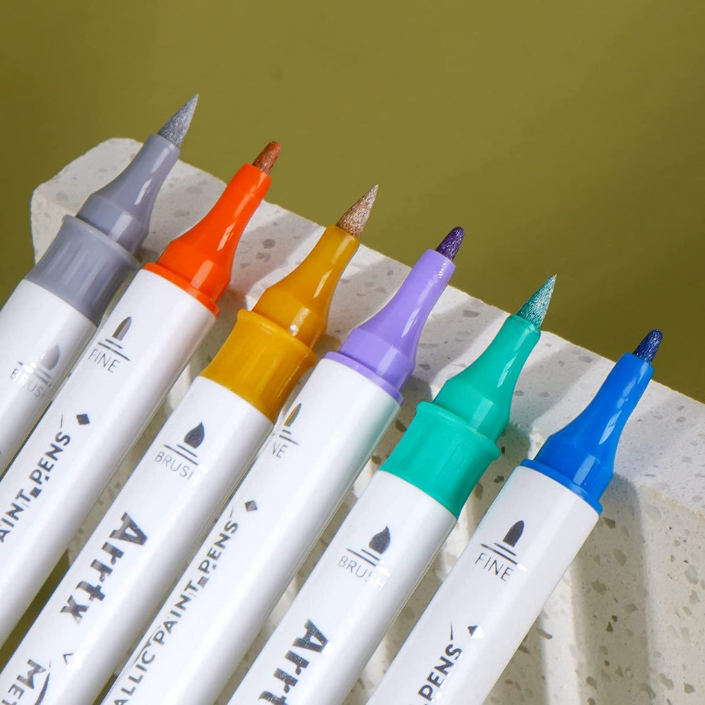 Lightwish 60 Colors Acrylic Paint Pens, Dual Brush Tip & Two Colors Acrylic  Paint Markers