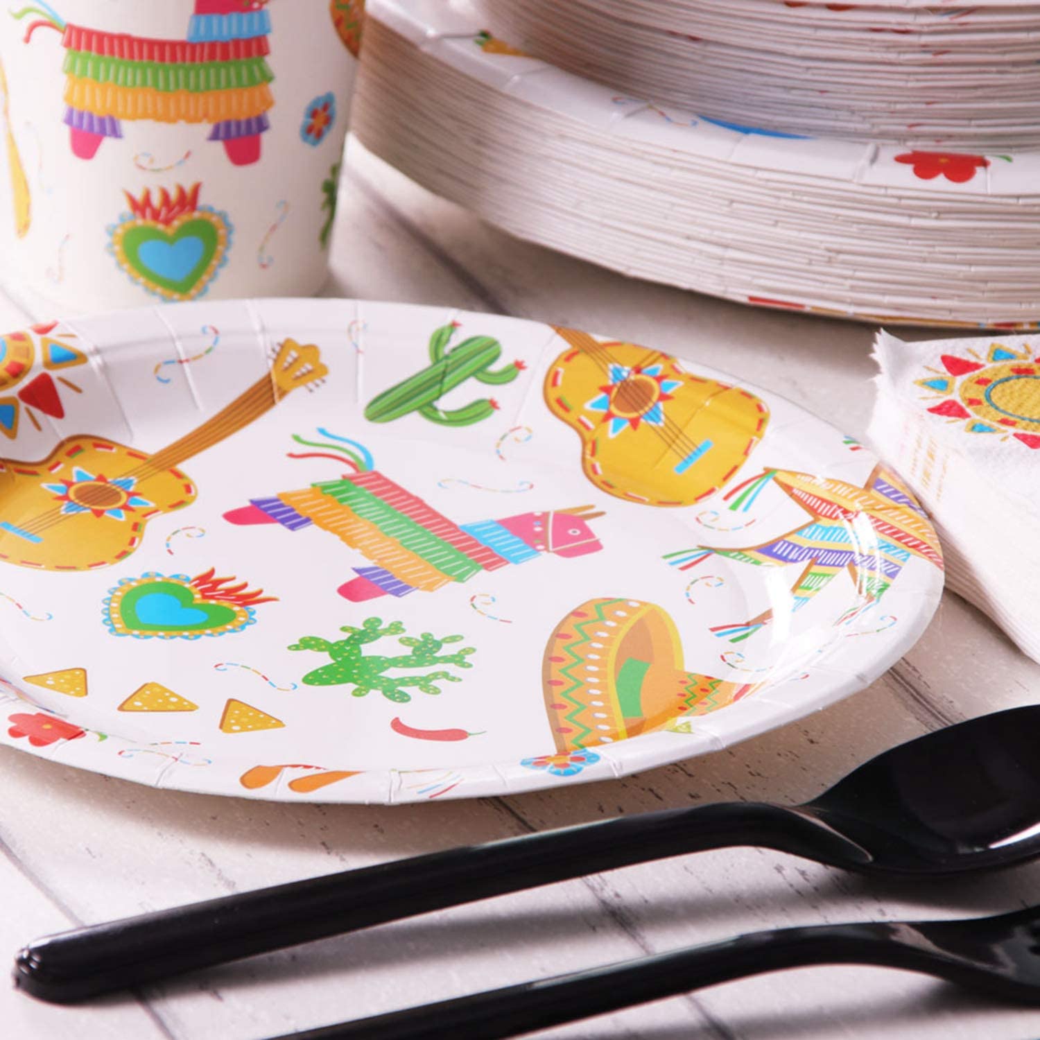 Duocute Fiesta Party Supplies 177PCS Mexican Theme Cinco De Mayo Disposable Tableware Set Includes Plates, 12oz Cups, Napkins, Spoons, Forks, Knives, Tablecloth and Banner, Serves 25